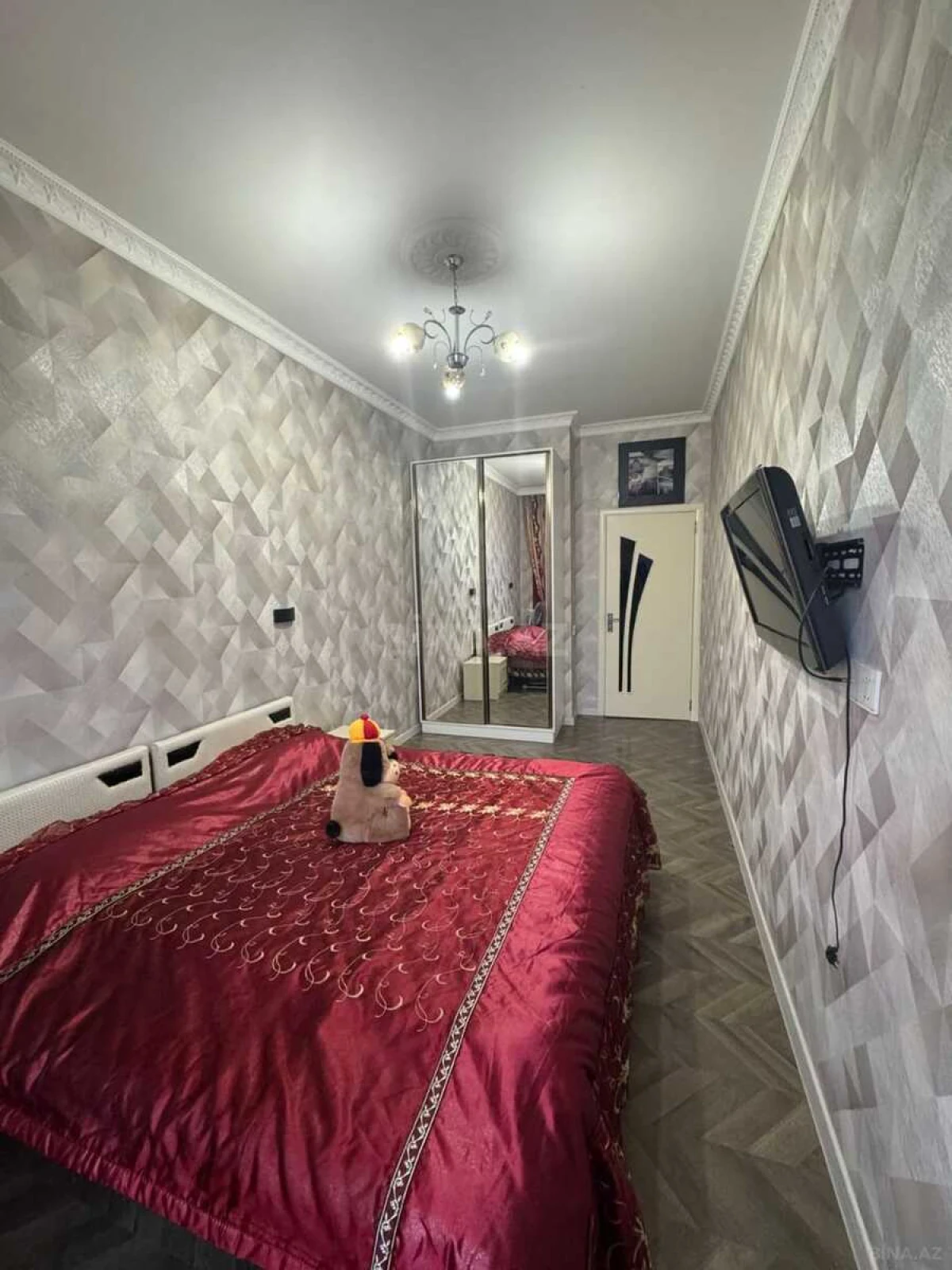 Kirayə verilir 2 otaqlı mənzil 65 m²