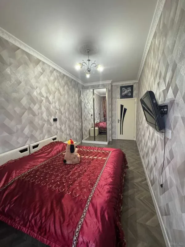 Kirayə verilir 2 otaqlı mənzil 65 m²