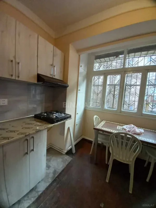 Satılır 2 otaqlı mənzil 70 m²