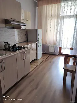 Kirayə verilir 1 otaqlı mənzil 50 m² — Bakı, İnşaatçılar 1 otaq 50.00 m²