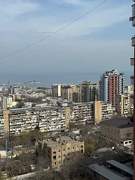 Satılır 4 otaqlı mənzil 181 m²