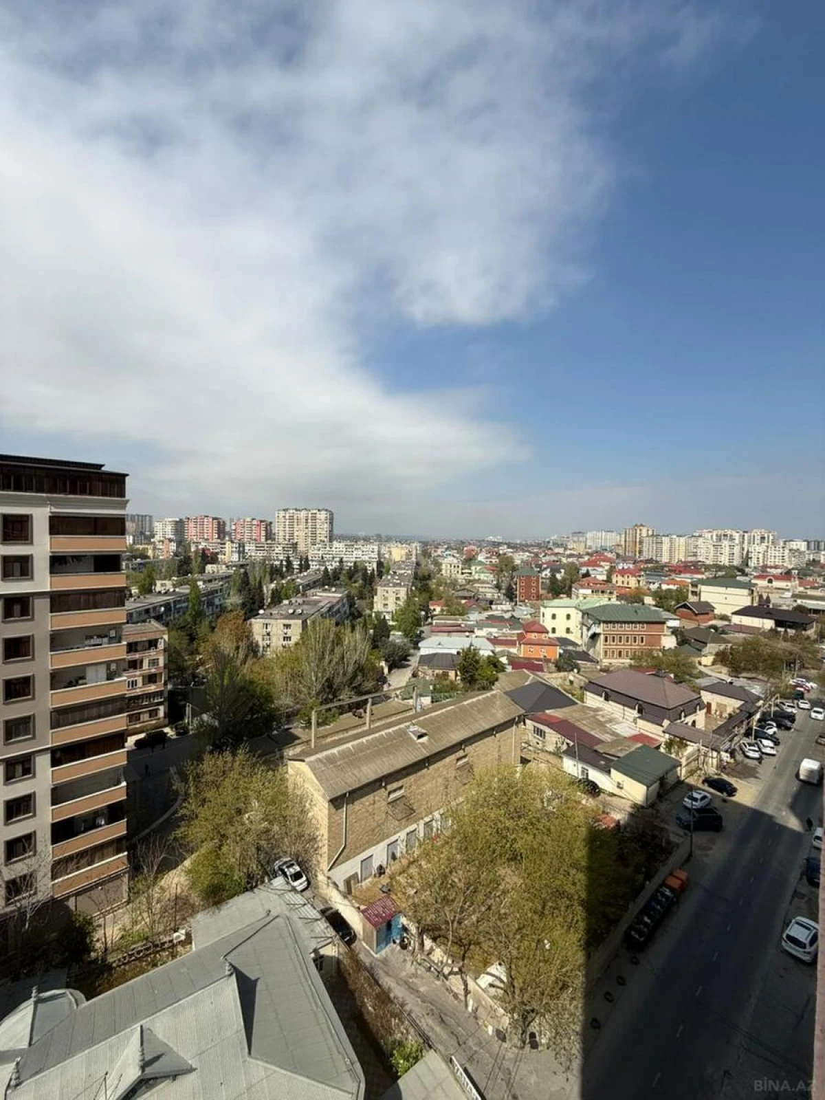 Satılır 3 otaqlı mənzil 100 m²