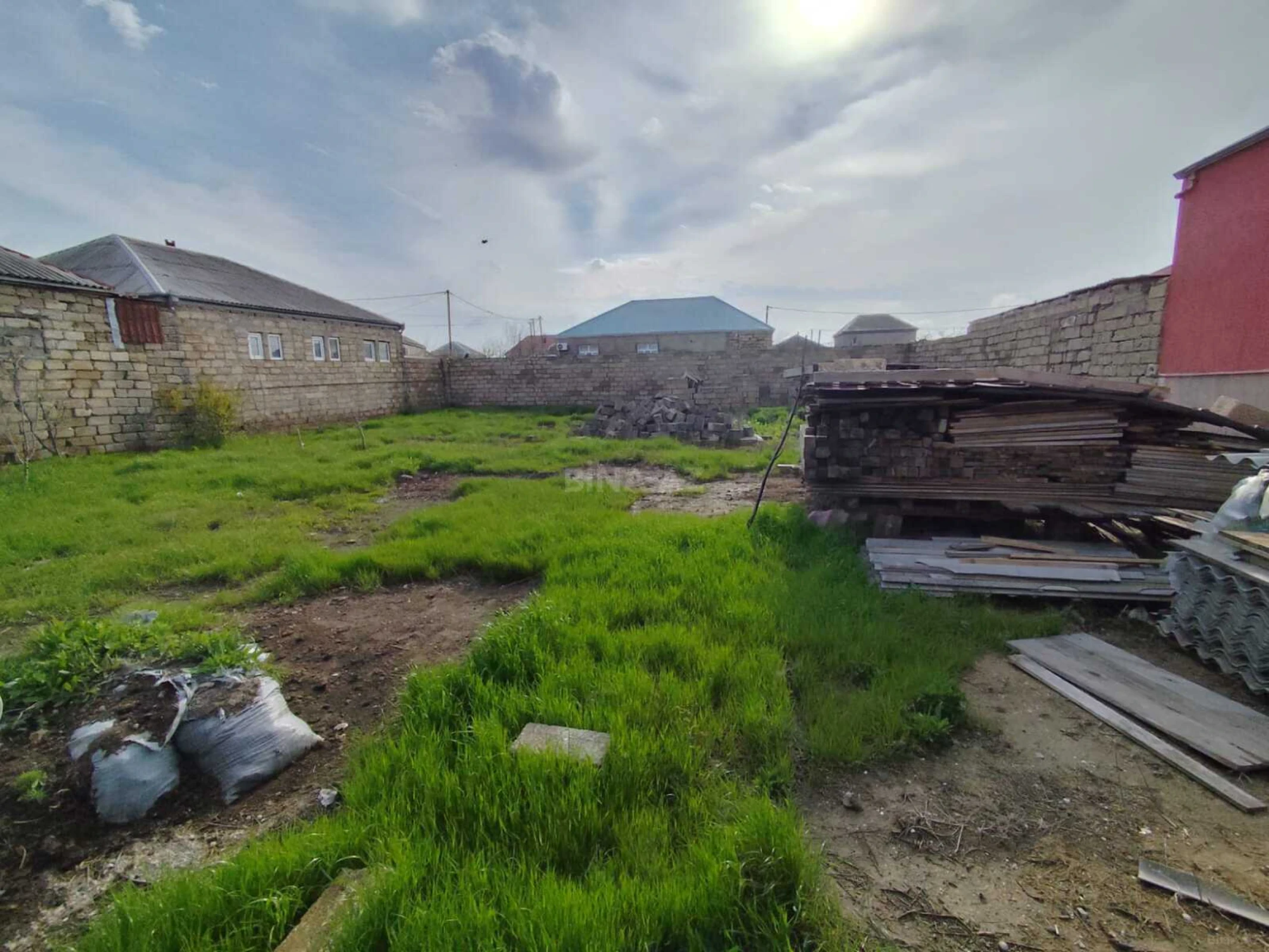 Satılır torpaq sahəsi 5 m²