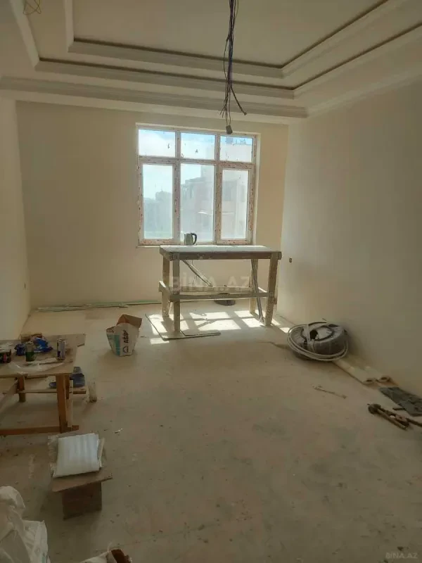 Satılır 2 otaqlı mənzil 110 m²