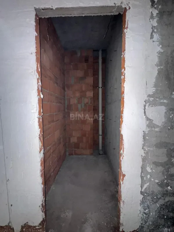 Satılır 2 otaqlı mənzil 110 m²