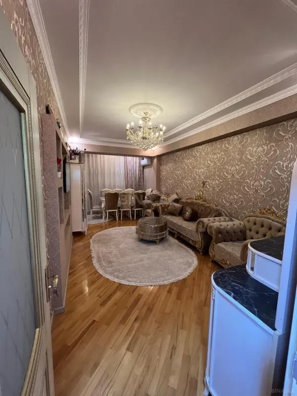 Satılır 2 otaqlı mənzil 66 m²