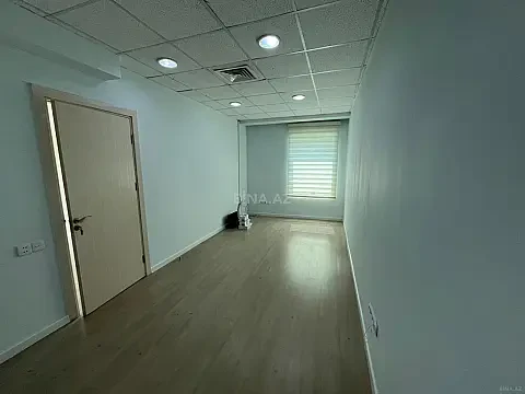 Kirayə verilir 3 otaqlı ofis 100 m²