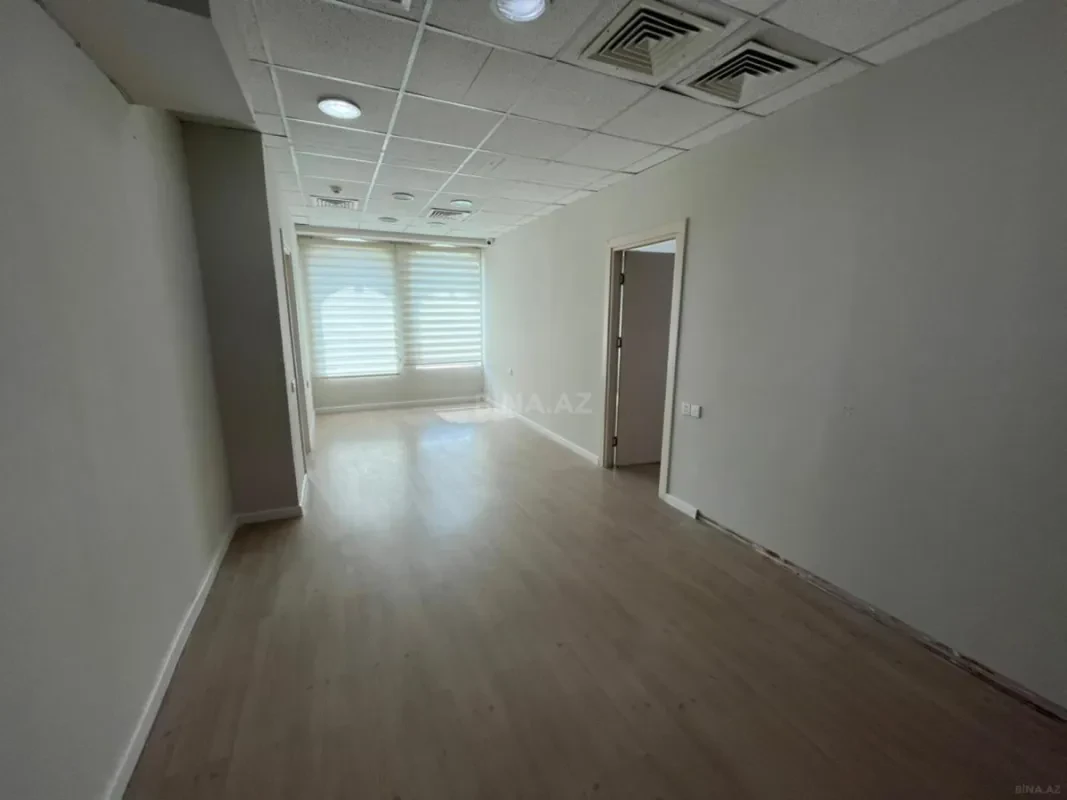 Kirayə verilir 3 otaqlı ofis 100 m²