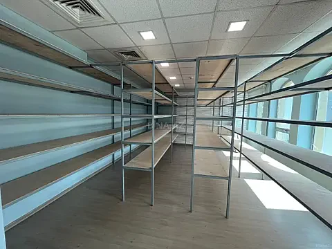 Kirayə verilir 3 otaqlı ofis 100 m²