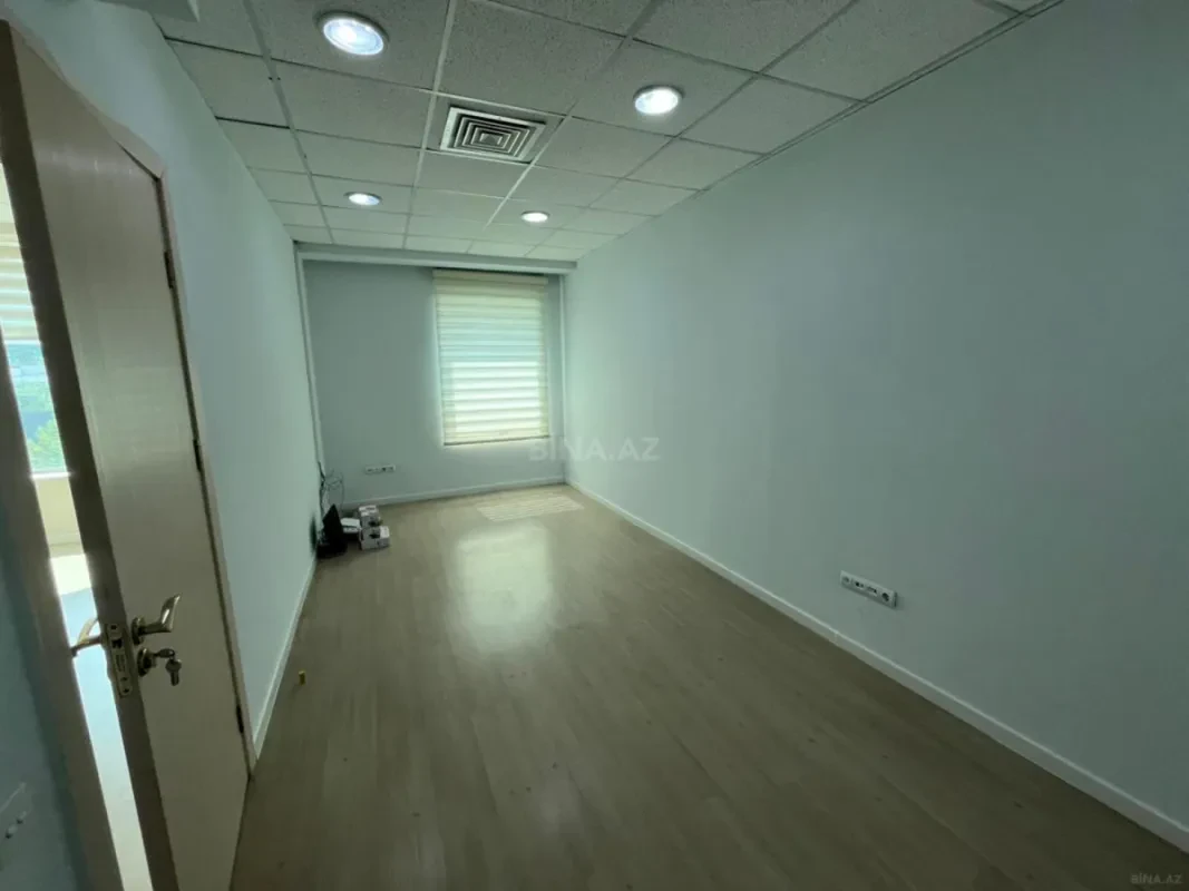 Kirayə verilir 3 otaqlı ofis 100 m²