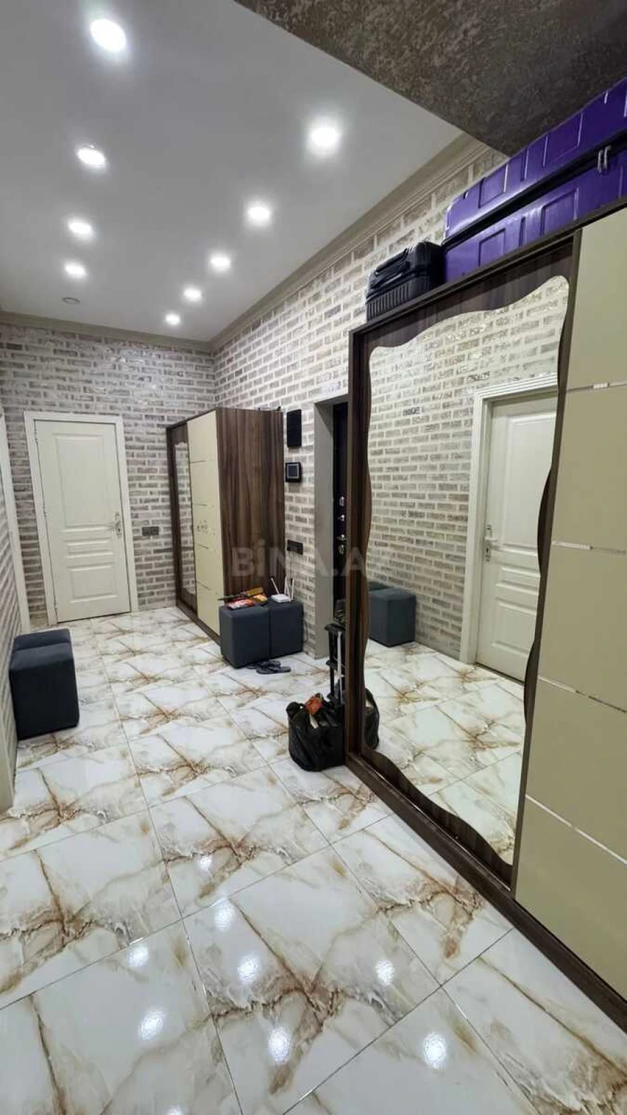 Satılır 3 otaqlı mənzil 90 m²