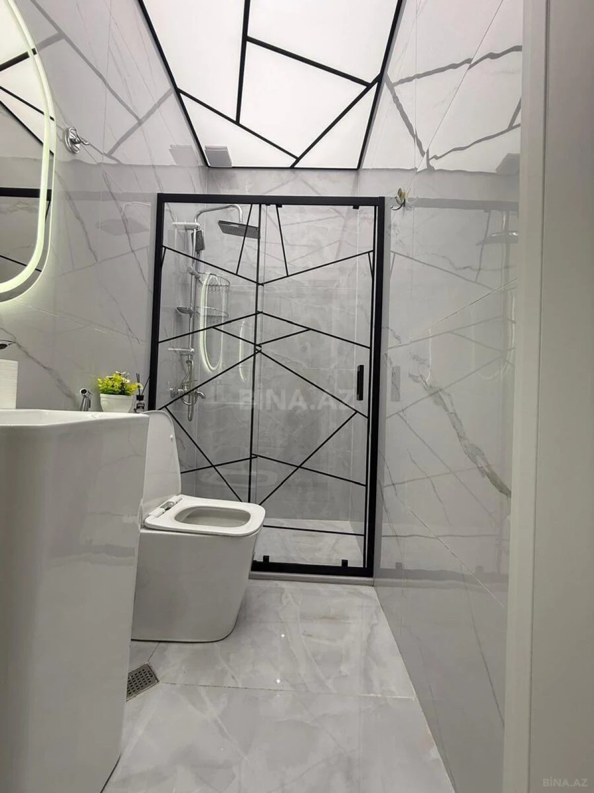 Satılır 3 otaqlı mənzil 90 m²