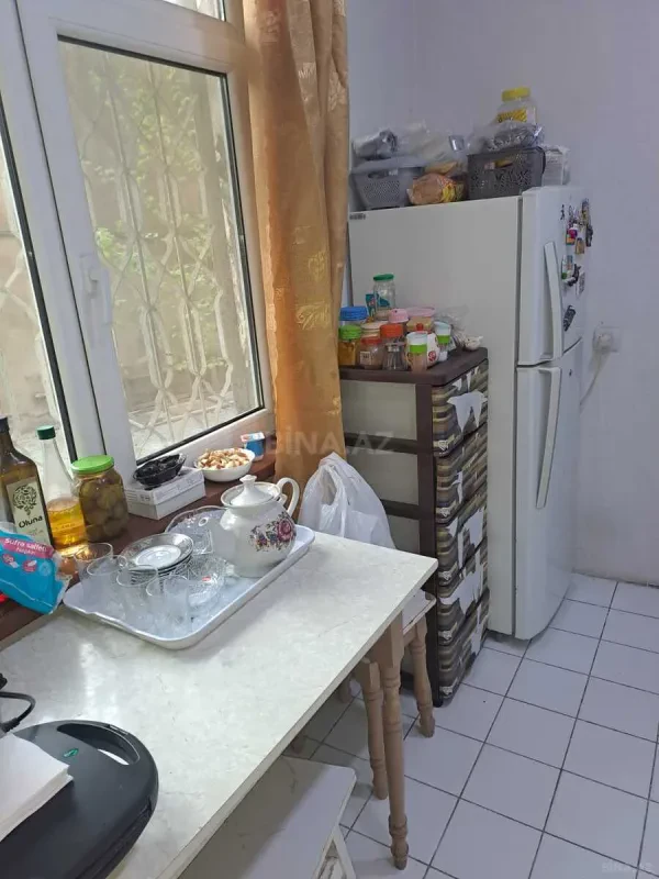 Satılır 2 otaqlı mənzil 75 m²