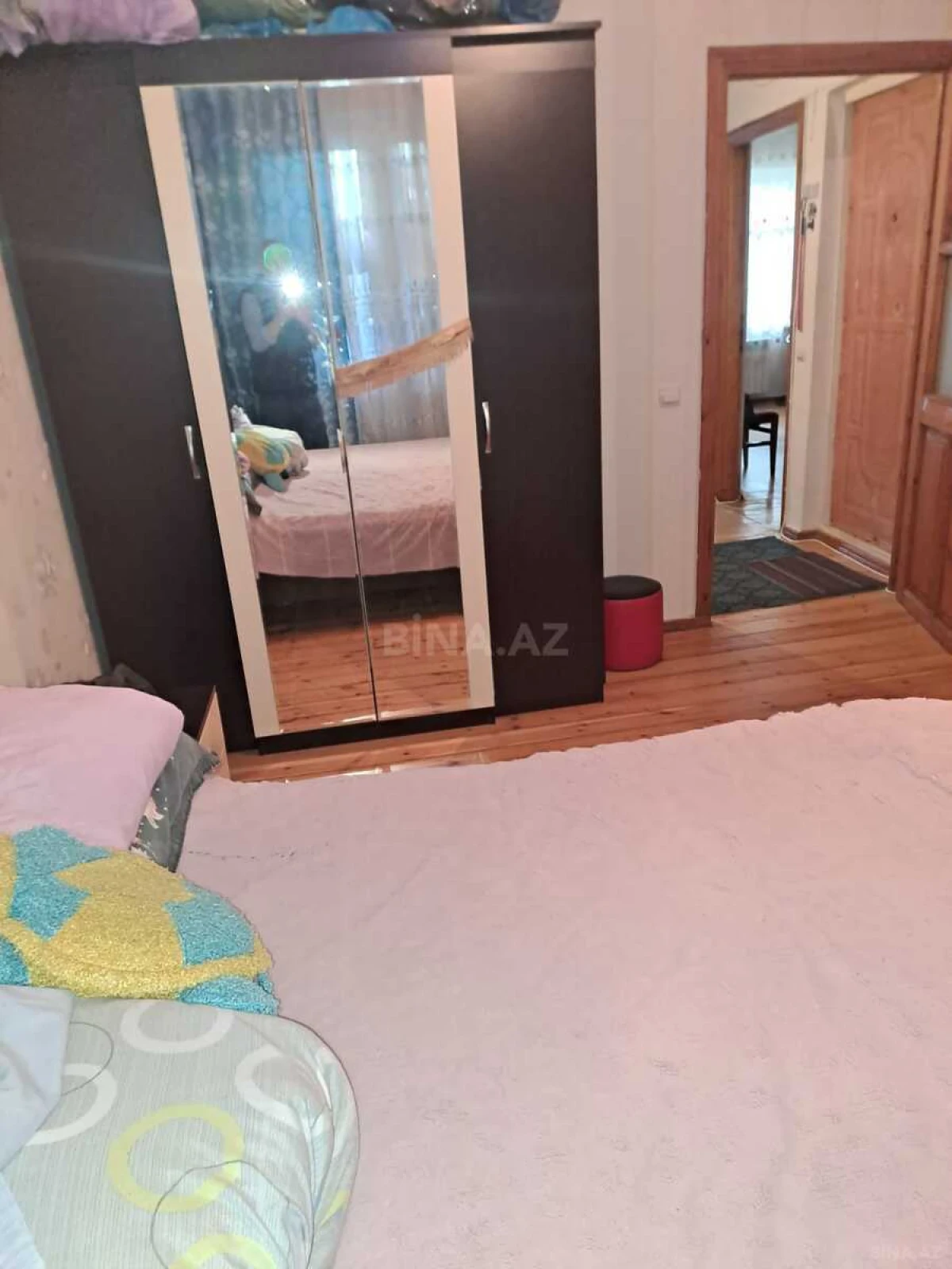 Satılır 2 otaqlı mənzil 75 m²