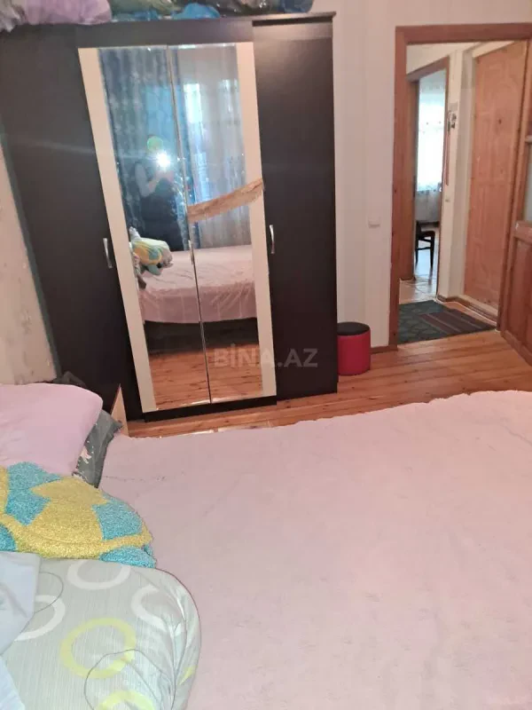Satılır 2 otaqlı mənzil 75 m²