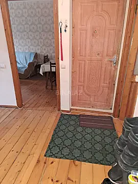 Satılır 2 otaqlı mənzil 75 m²