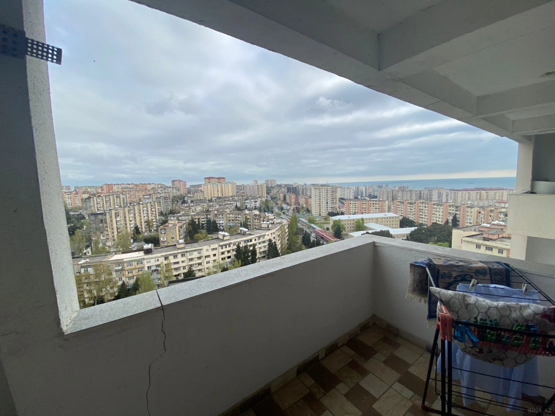 Kirayə verilir 2 otaqlı mənzil 93 m²