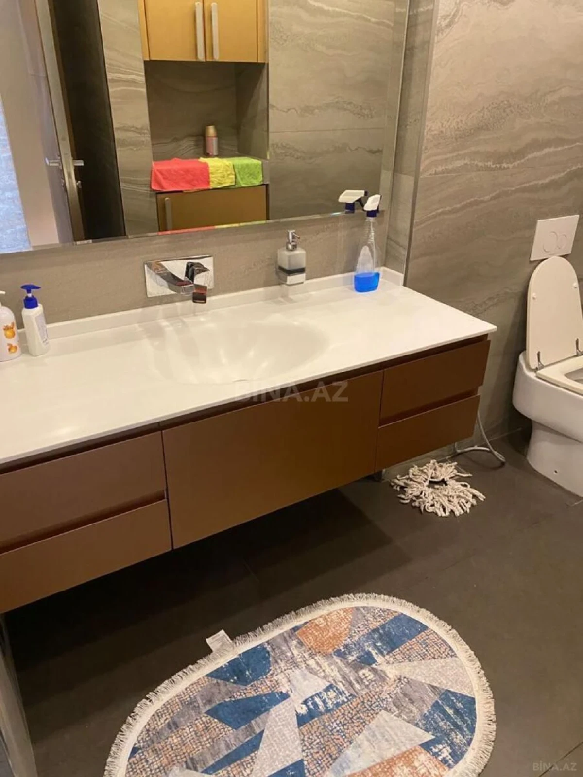 Satılır 1 otaqlı mənzil 67 m²