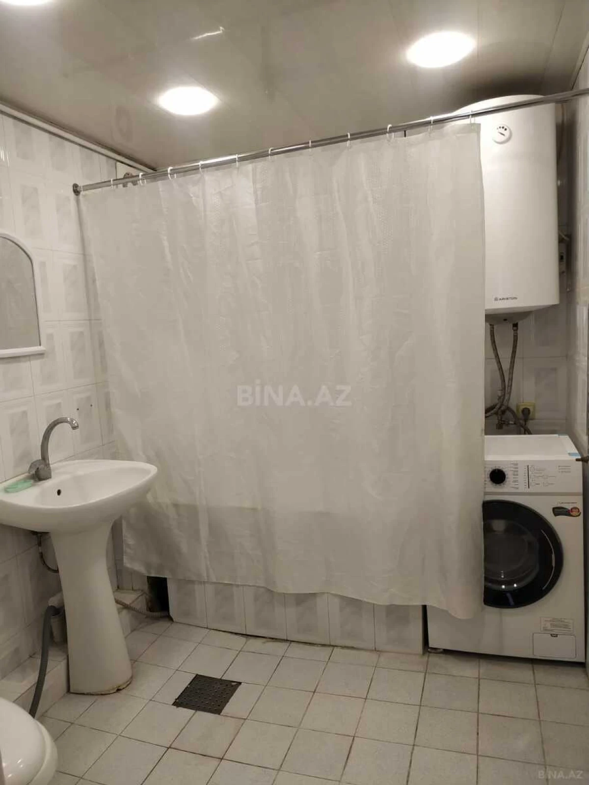 Kirayə verilir 3 otaqlı mənzil 65 m²