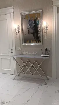 Kirayə verilir 2 otaqlı mənzil 85 m²