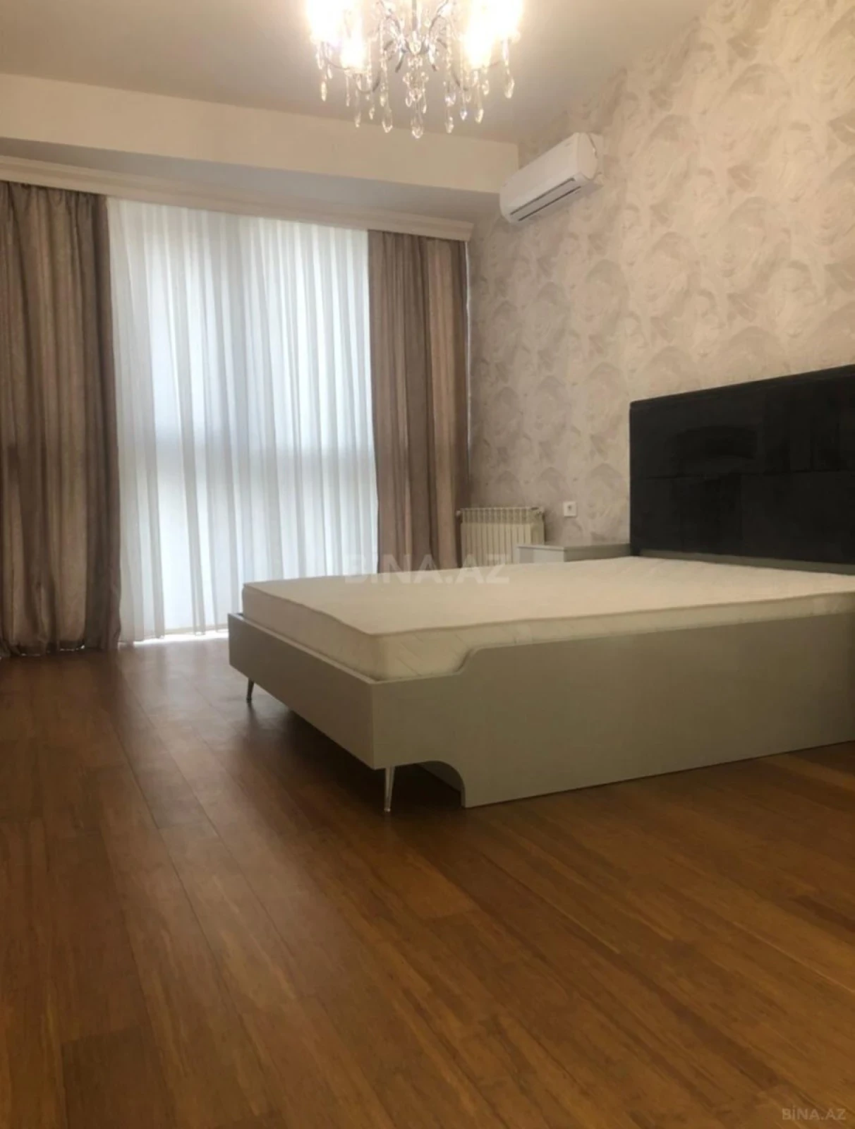 Kirayə verilir 2 otaqlı mənzil 85 m²