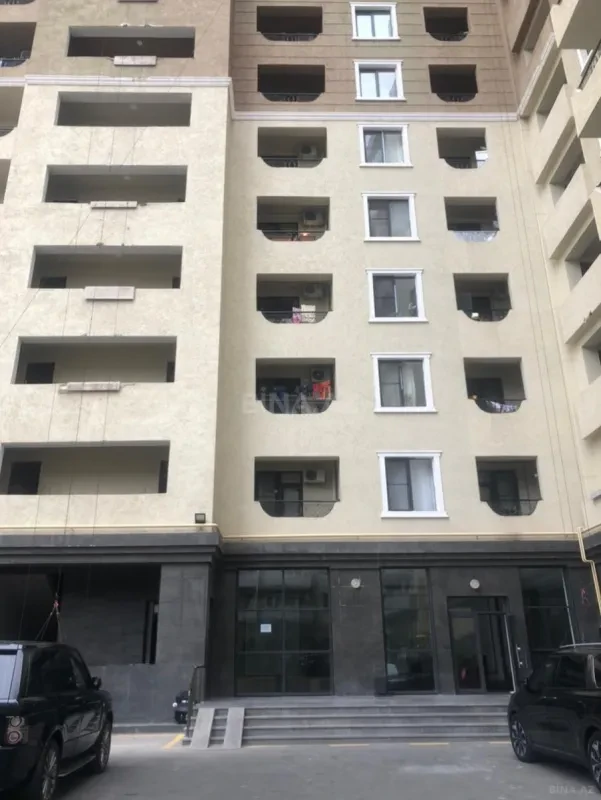 Kirayə verilir 2 otaqlı mənzil 85 m²