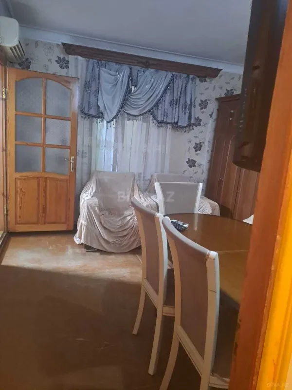 Kirayə verilir 2 otaqlı mənzil 50 m²