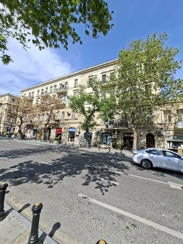 Kirayə verilir 2 otaqlı mənzil 45 m²