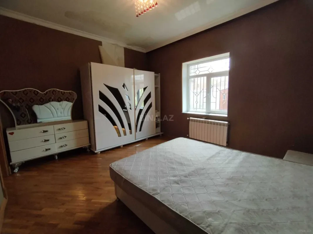 Kirayə verilir 5 otaqlı həyət evi 300 m²