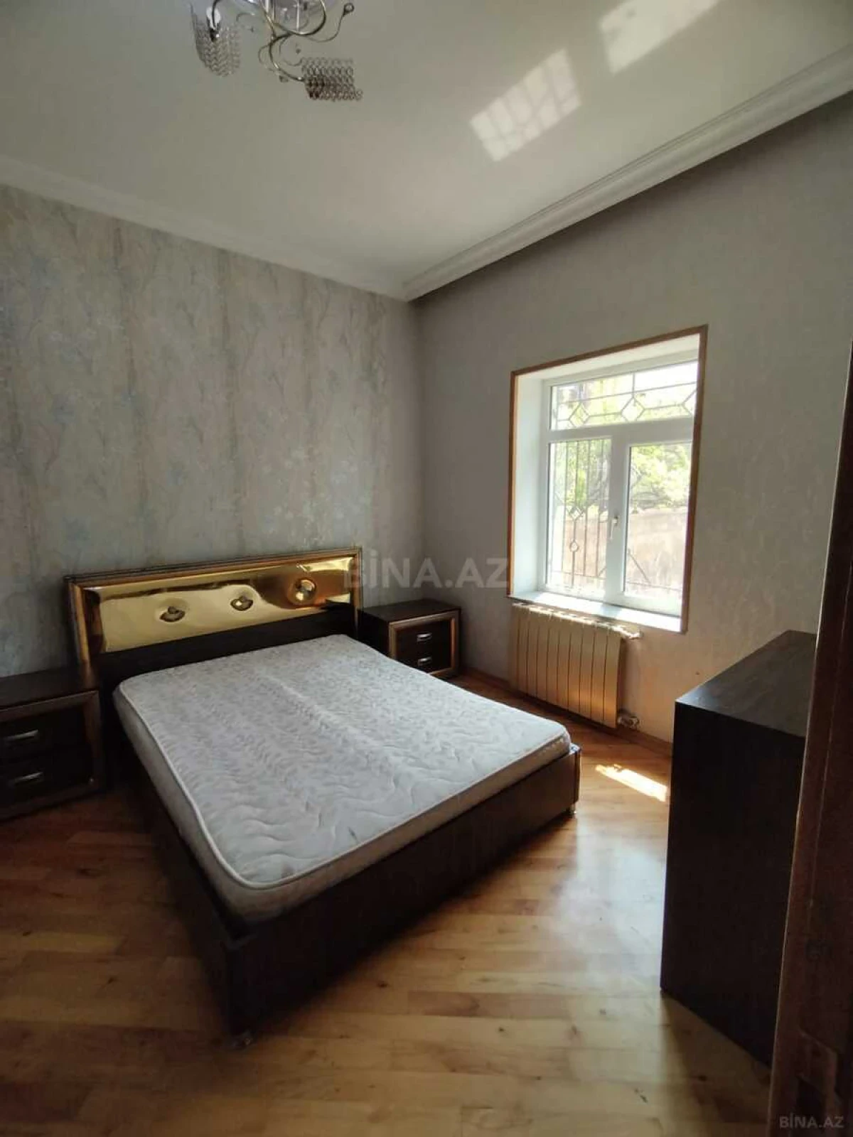 Kirayə verilir 5 otaqlı həyət evi 300 m²