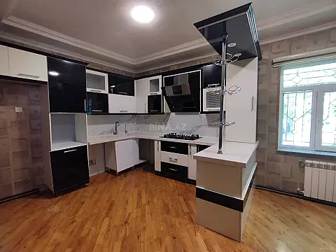 Kirayə verilir 5 otaqlı həyət evi 300 m²