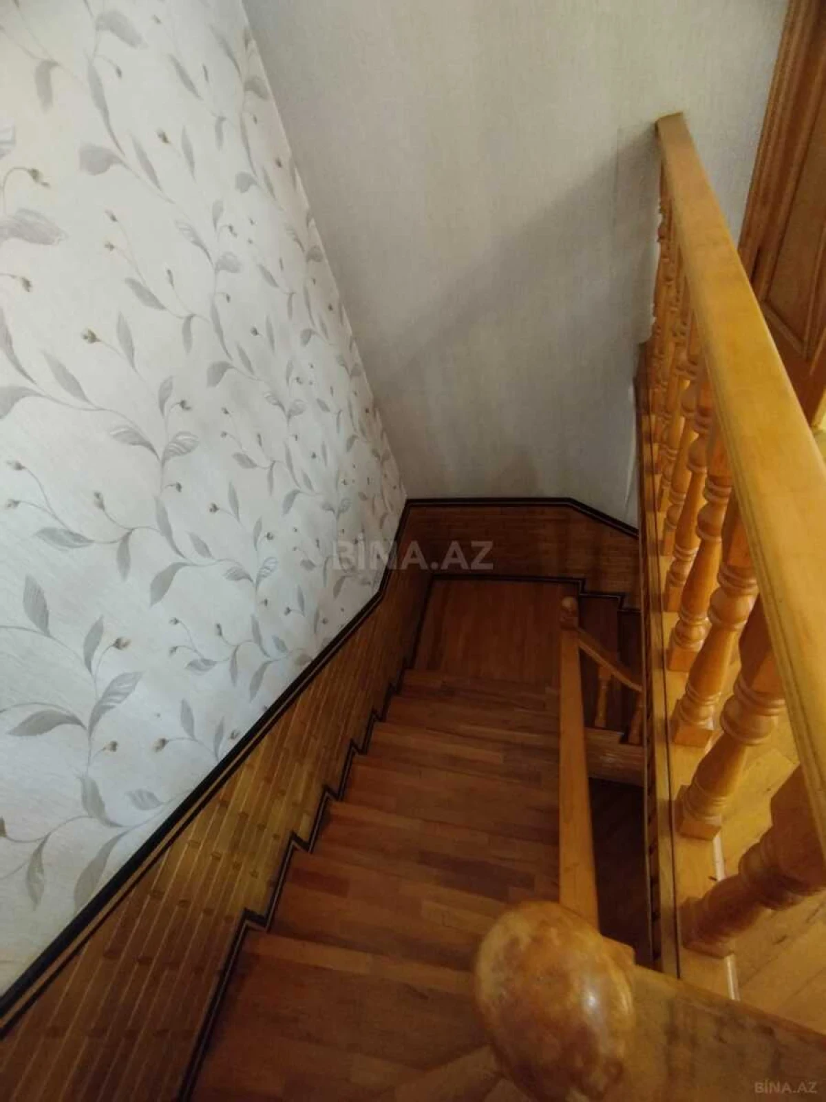 Kirayə verilir 5 otaqlı həyət evi 300 m²