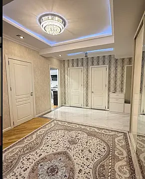 Satılır 2 otaqlı mənzil 96 m²