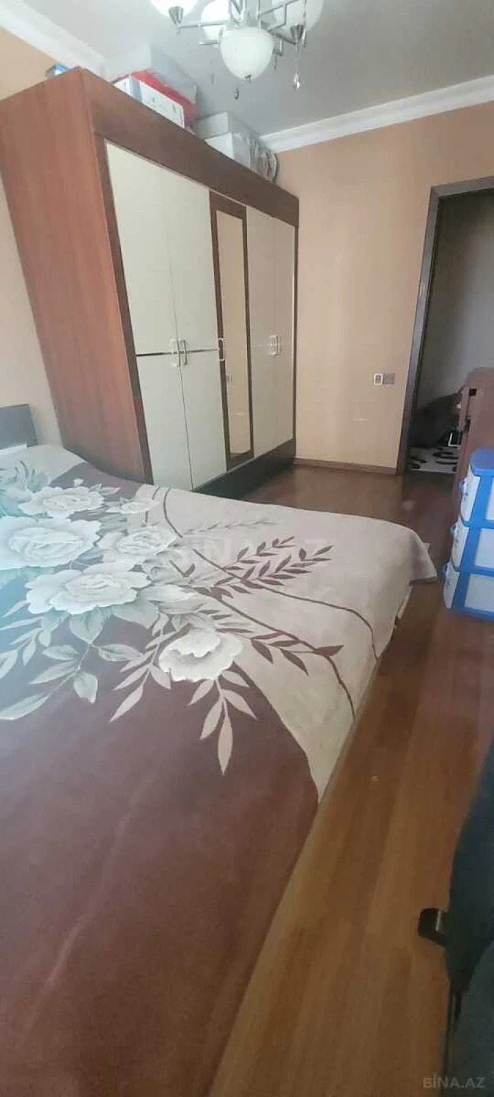 Satılır 2 otaqlı mənzil 68 m²
