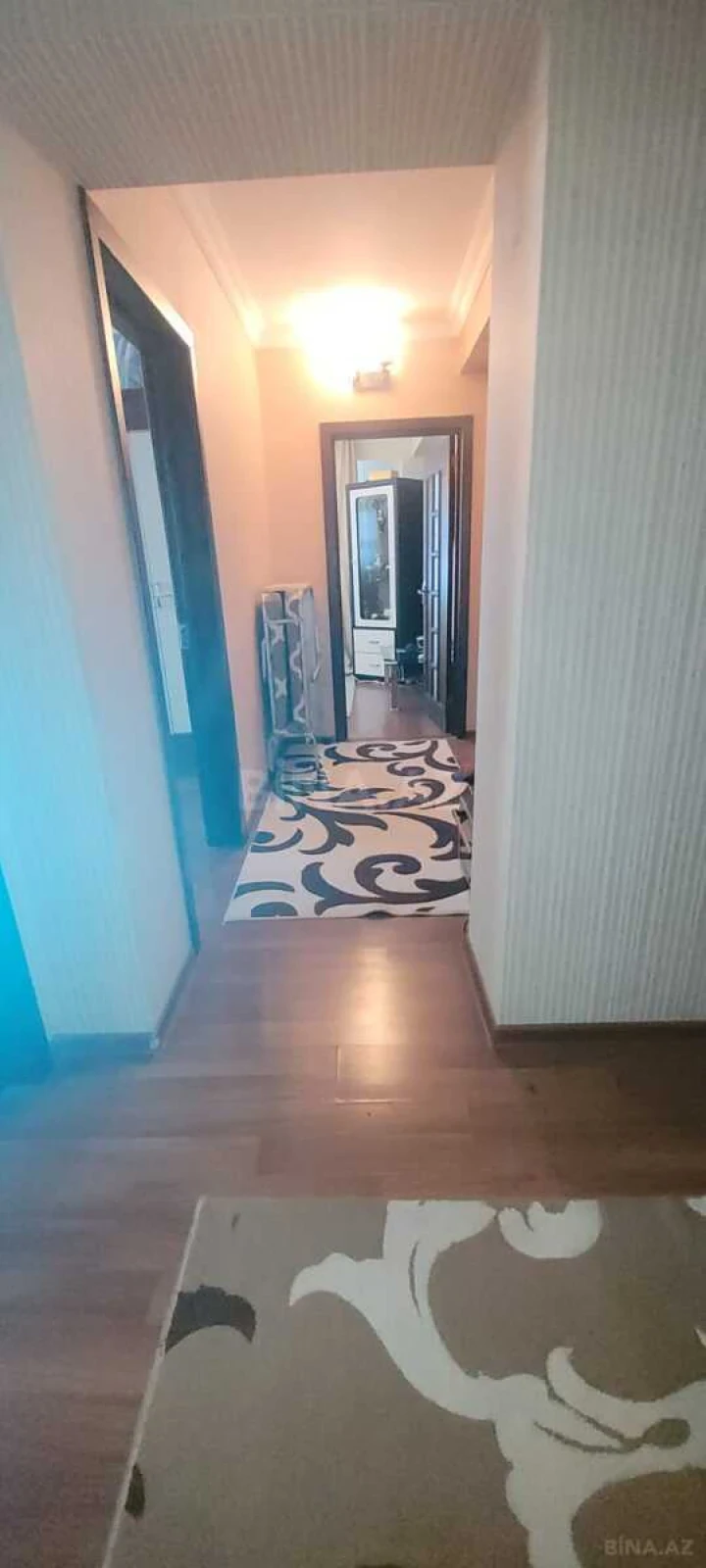 Satılır 2 otaqlı mənzil 68 m²