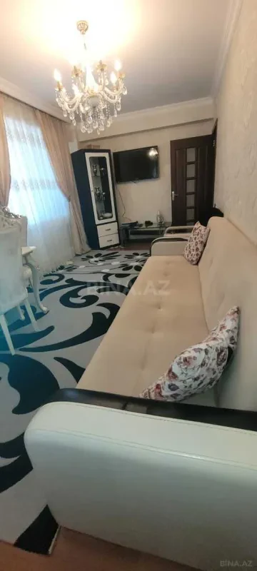 Satılır 2 otaqlı mənzil 68 m²