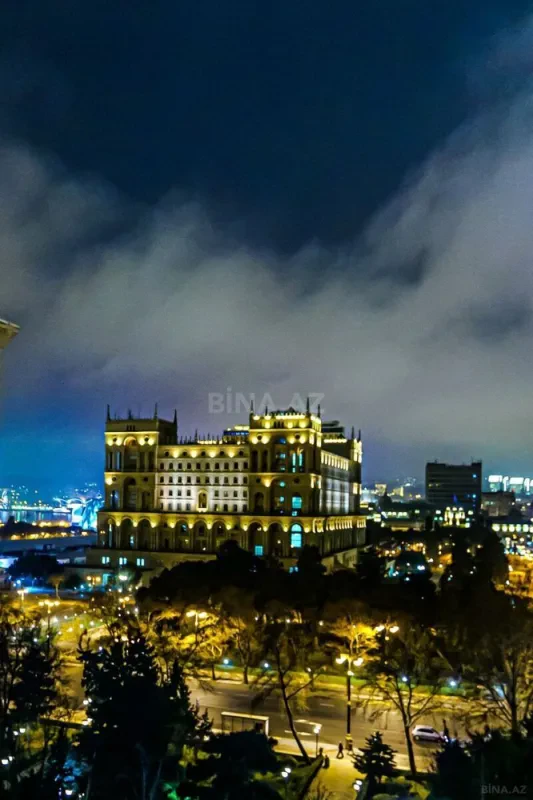 Kirayə verilir 2 otaqlı mənzil 60 m²