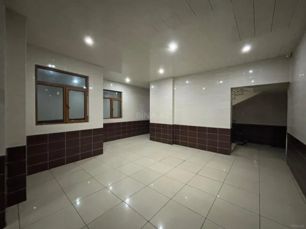 Satılır 3 otaqlı mənzil 160 m²