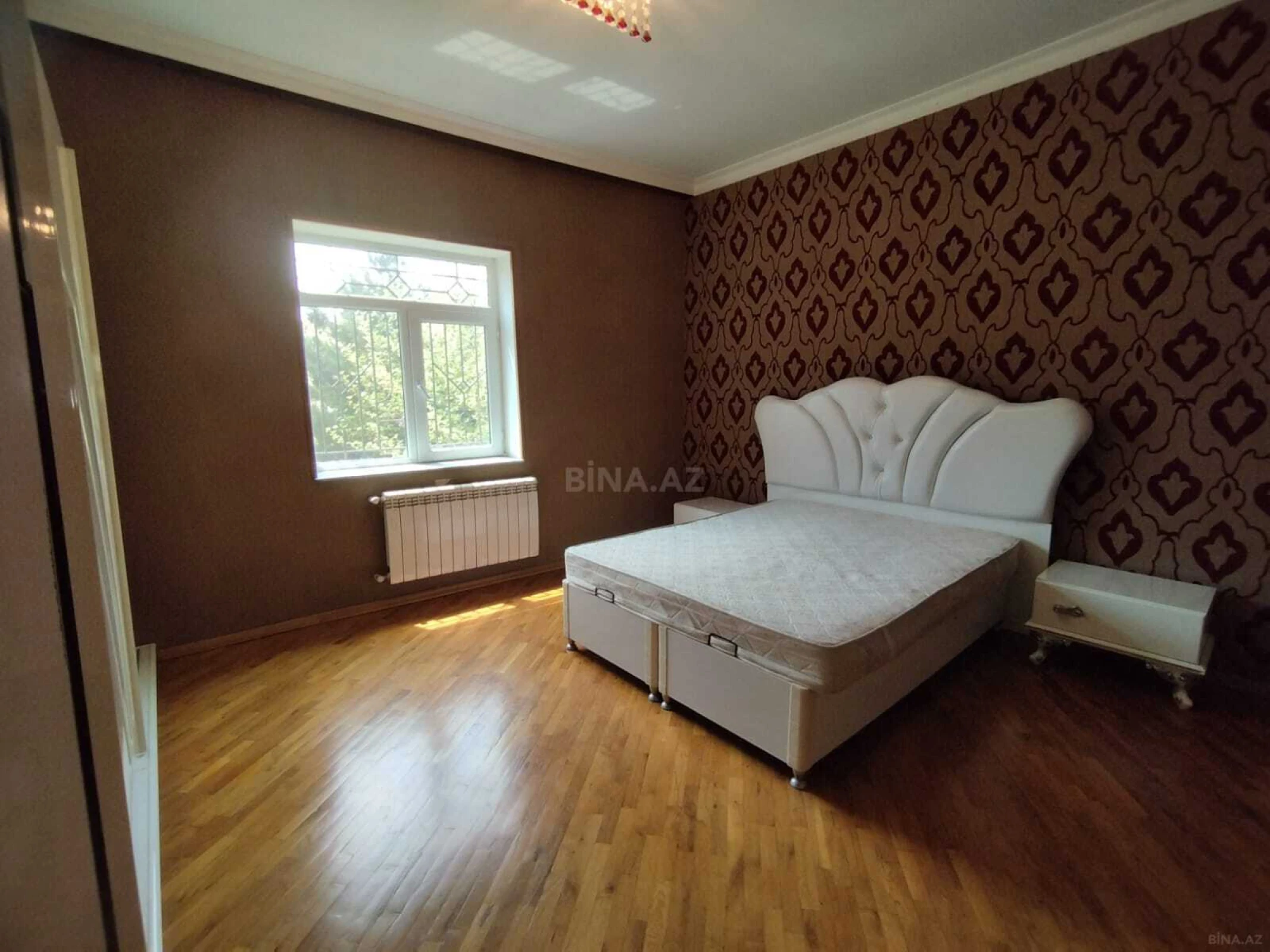 Kirayə verilir 6 otaqlı ofis 300 m²