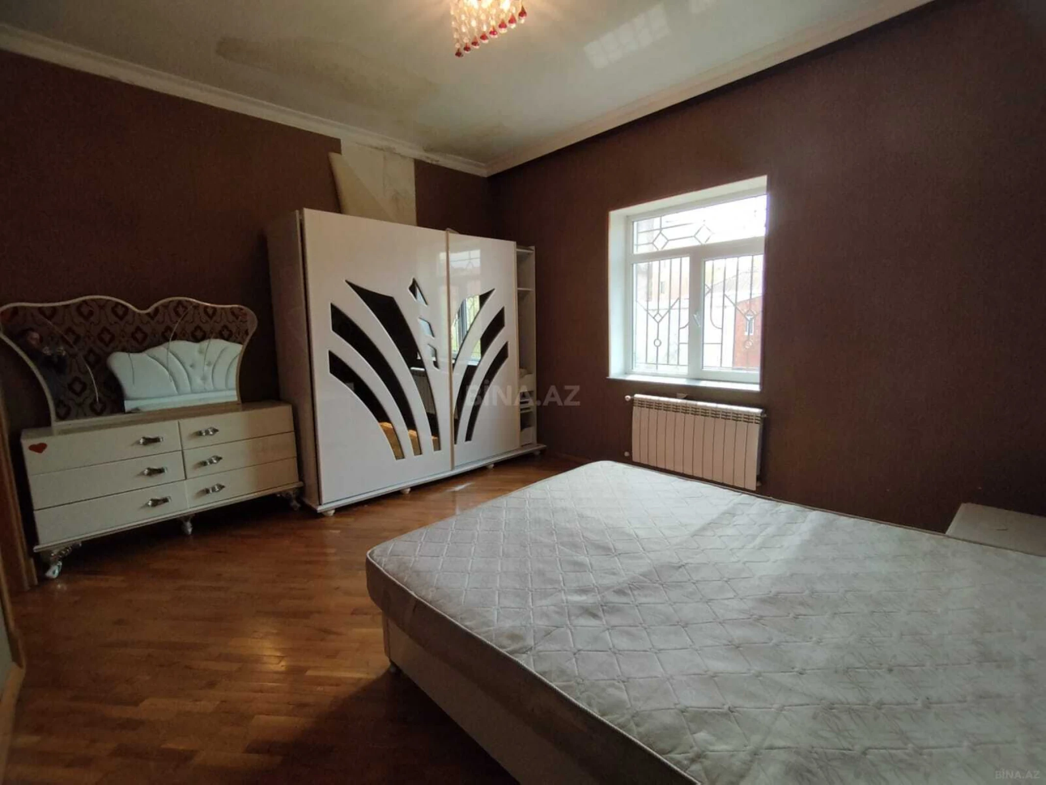 Kirayə verilir 6 otaqlı ofis 300 m²