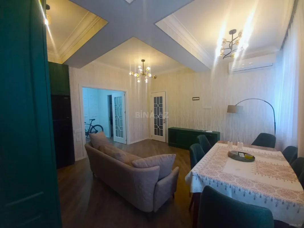 Satılır 3 otaqlı mənzil 70 m²