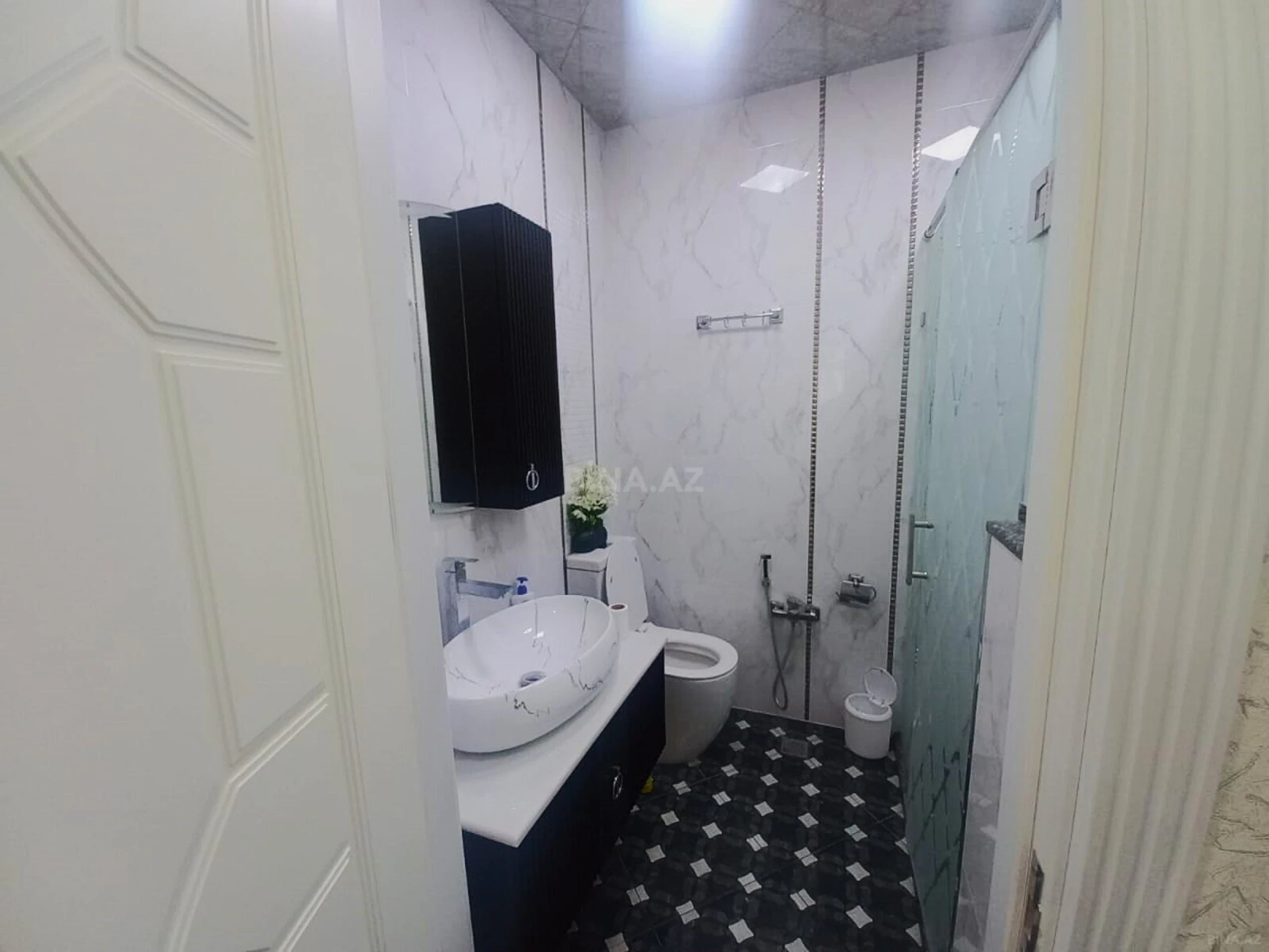 Satılır 3 otaqlı mənzil 70 m²