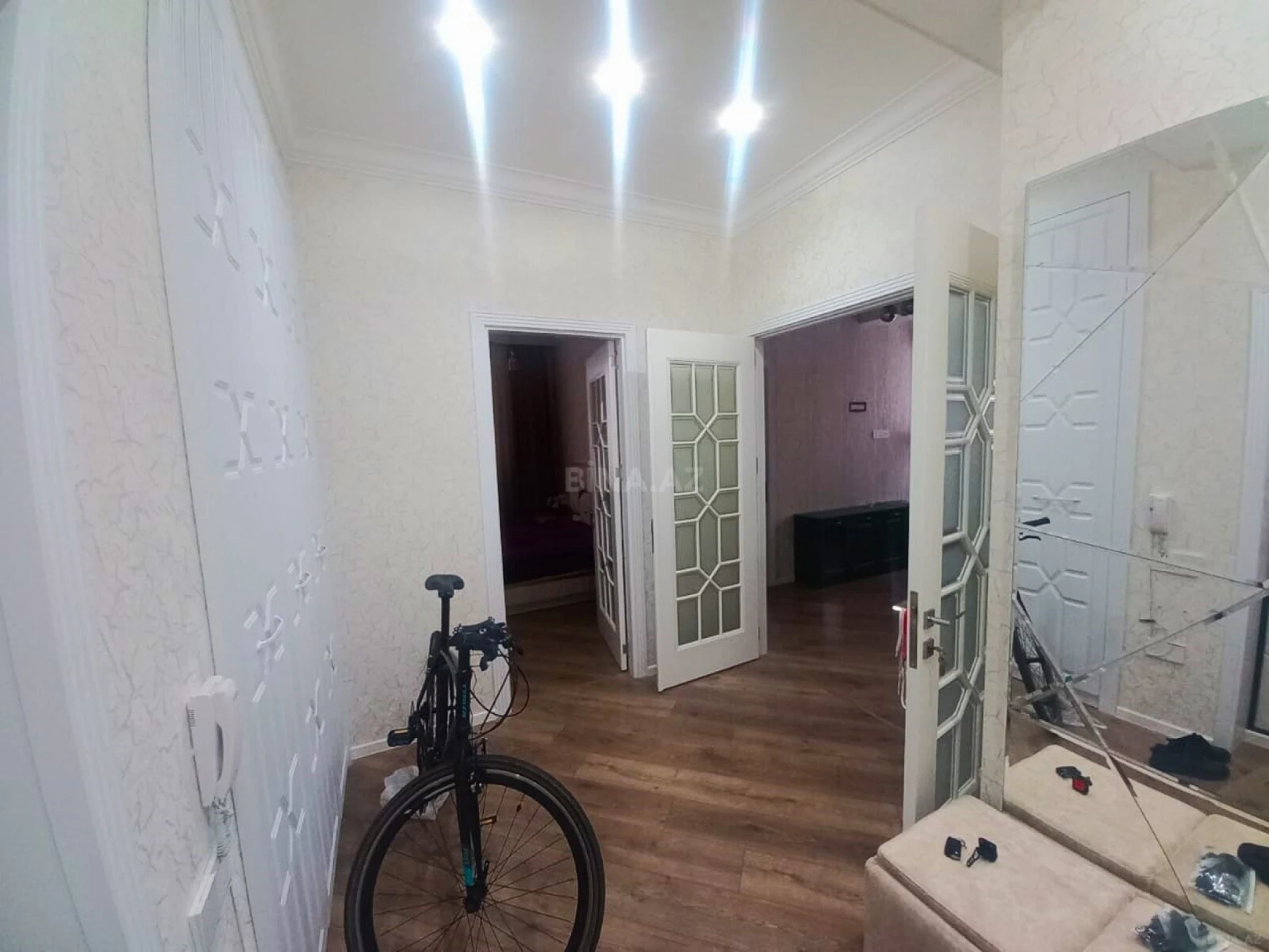 Satılır 3 otaqlı mənzil 70 m²