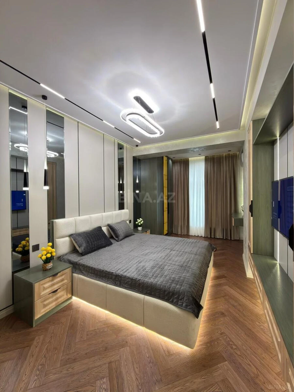 Satılır 3 otaqlı mənzil 118 m²