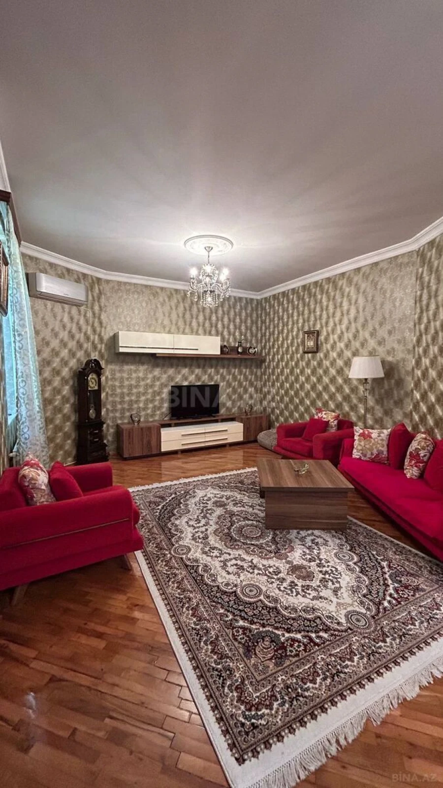 Satılır 4 otaqlı həyət evi 150 m²