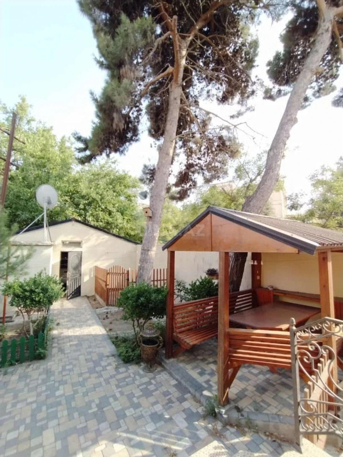 Satılır 4 otaqlı həyət evi 150 m²