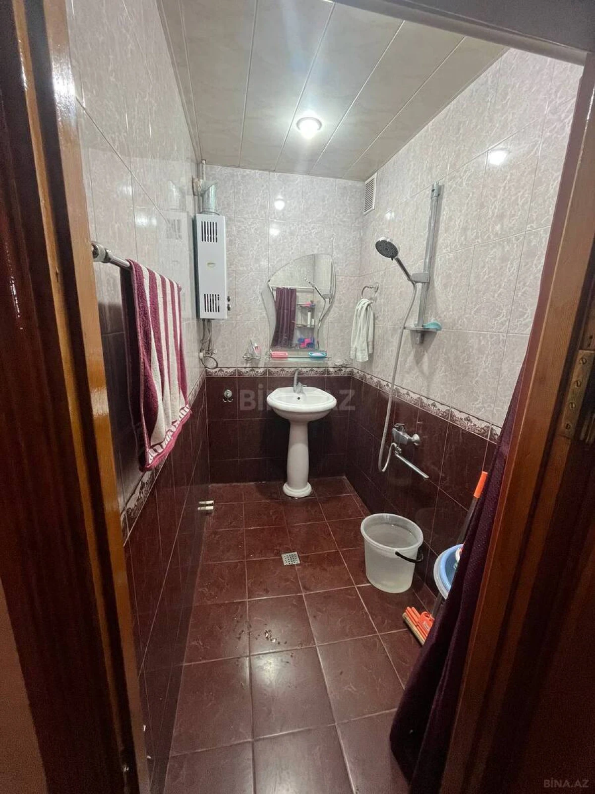 Satılır 4 otaqlı mənzil 105 m²