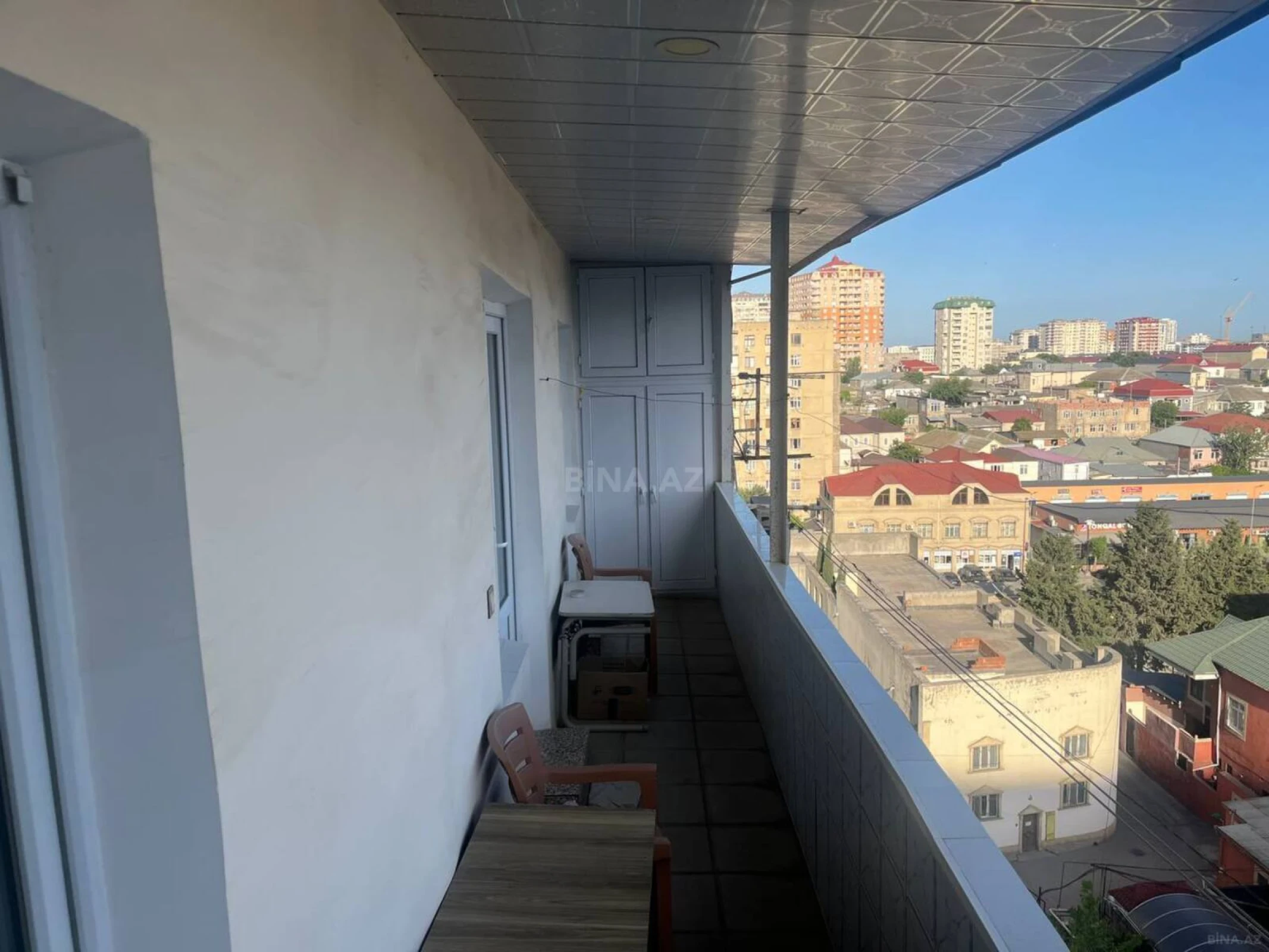 Satılır 4 otaqlı mənzil 105 m²