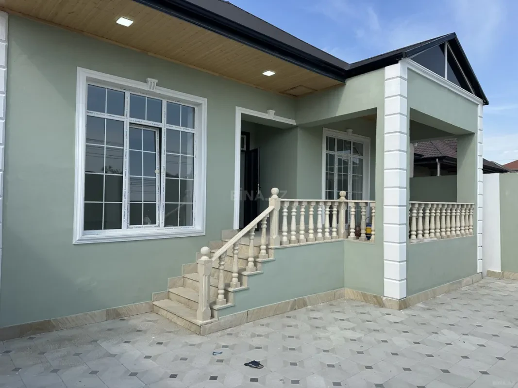 Satılır 4 otaqlı həyət evi 120 m²