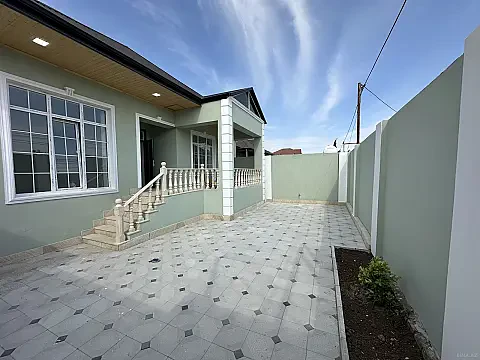 Satılır 4 otaqlı həyət evi 120 m²